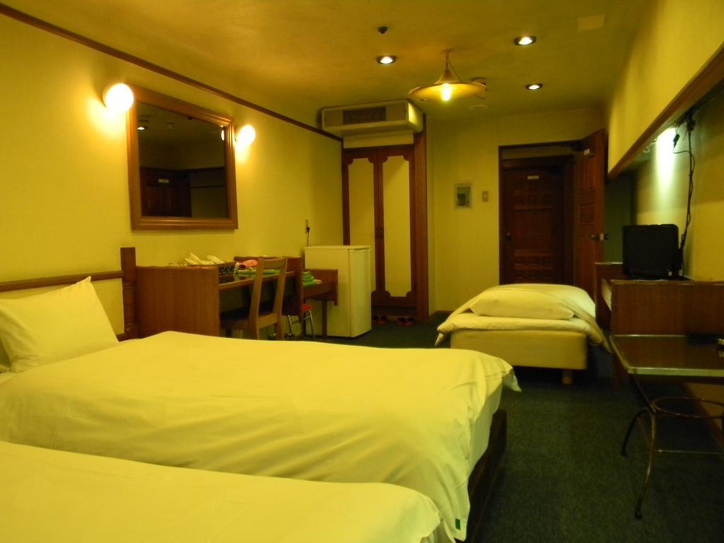 Hotel Misono Osaka Exteriör bild